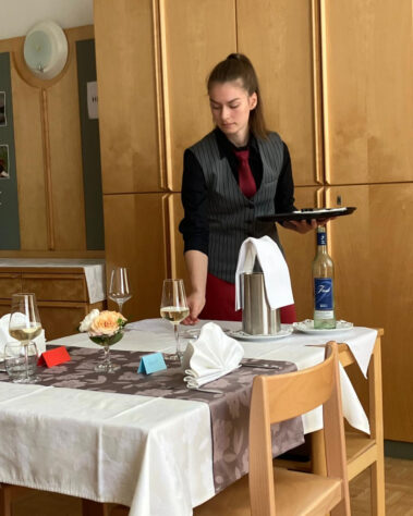 Jungsommelière Prüfung 2025