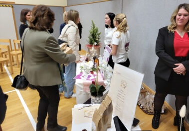 der Junior Companies der 3. HLW