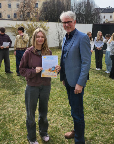 Urkunden für die teilnehmenden Schüler:innen