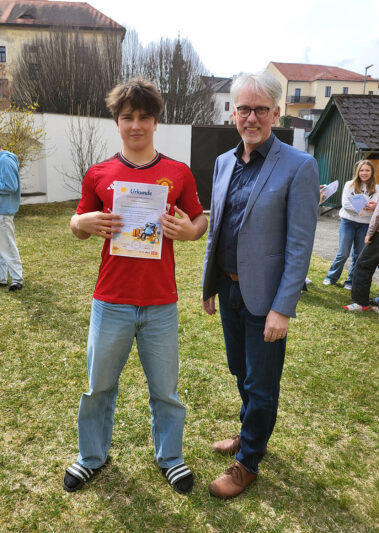 Urkunden für die teilnehmenden Schüler:innen