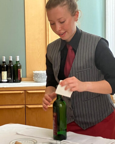 Jungsommelière Prüfung 2025