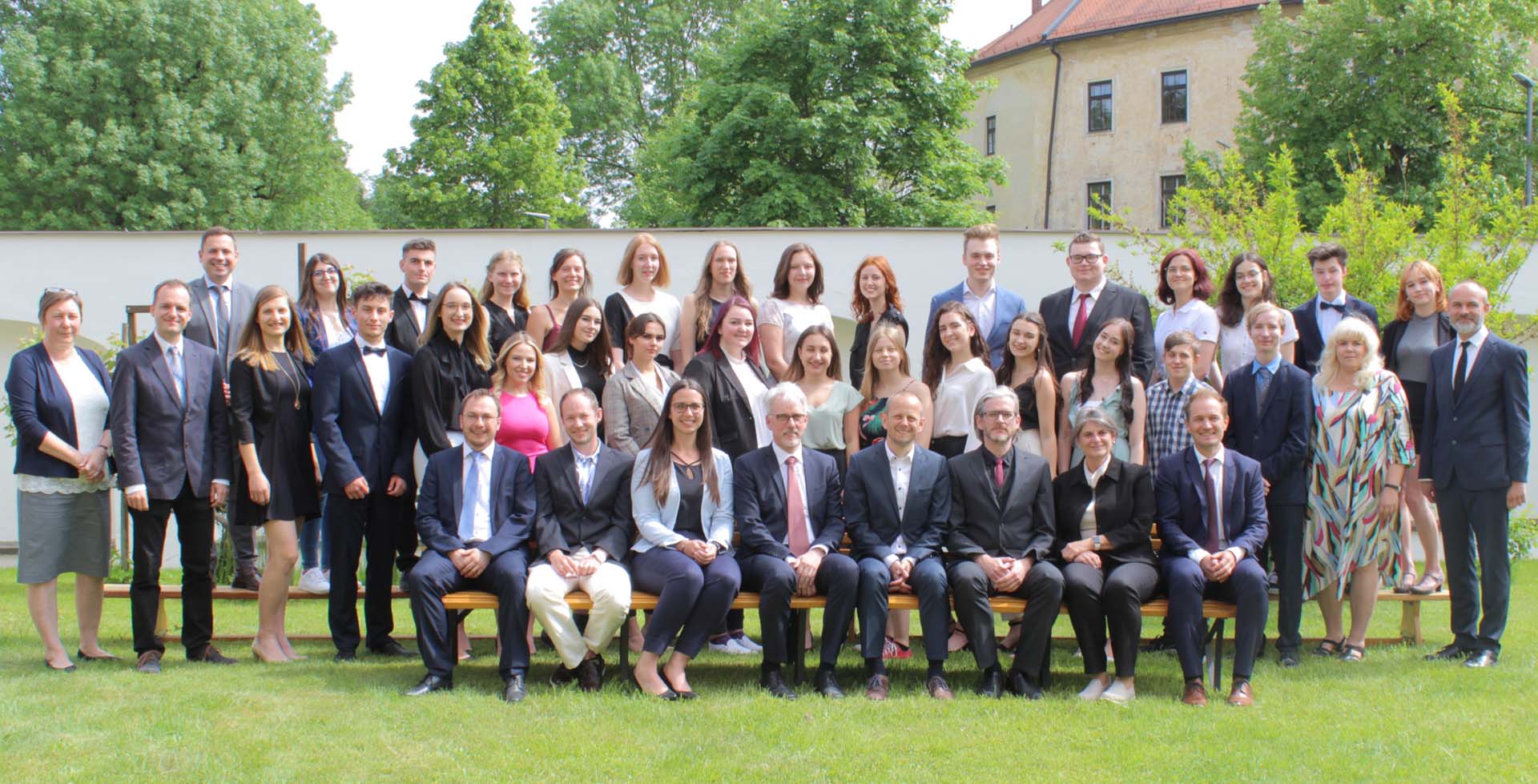 Maturant*innen 2022 - 5HLKb Maturant*innen 2022 - 5HLKb