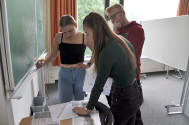 Escape Room und Programmier-Workshop für die 4. HLK-Klassen an der FH OÖ