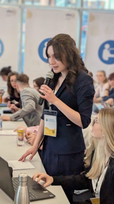 Schüler:innen aktiv beim europäischen Jugendparlament (Münster)