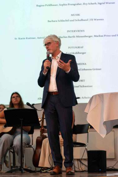 Direktor Mag. Jürgen Ehling