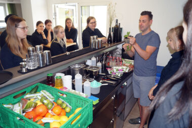 Cocktail-Workshop der 4HLW