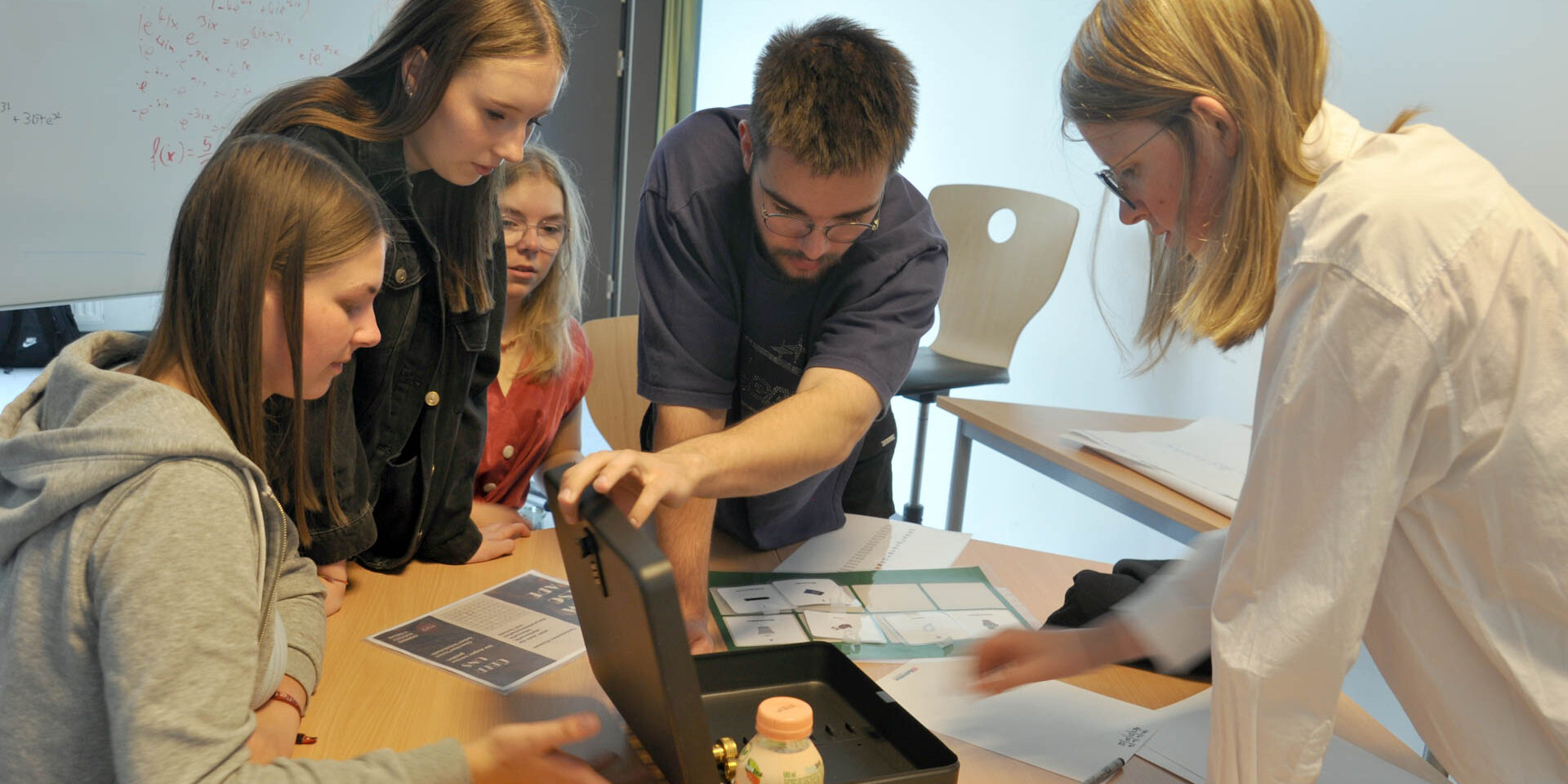 Escape Room und Programmier-Workshop für die 4. HLK-Klassen an der FH OÖ