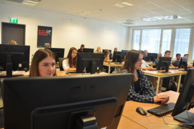 Escape Room und Programmier-Workshop für die 4. HLK-Klassen an der FH OÖ