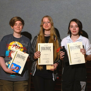 HLK - Film & Video - Jana Mayrhofer, Kornelia Etzlstorfer, Vanessa Schwab und Huber Carina (nicht auf Foto)