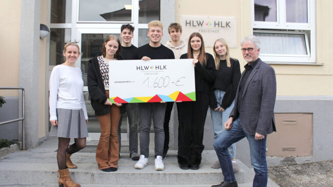 Schule spendet für Schulprojekt in Ruanda