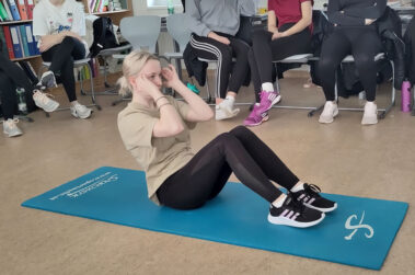 Prüfung zur Junior Fitness- und Wellnesstrainerin 2023