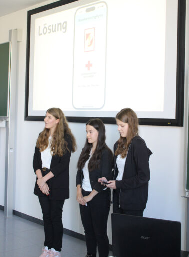 Der große Tage - Präsentationen vor der Jury - Siegerehrungen