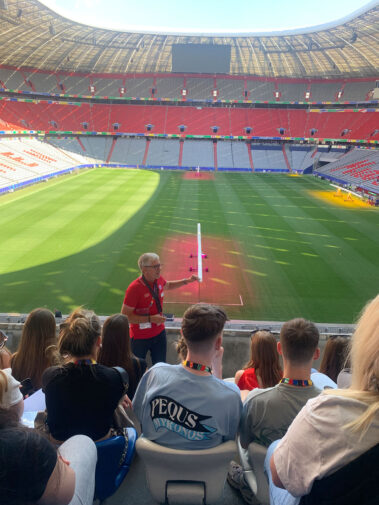 Projekttage ünchen 2024 - Führung Allianz Arena