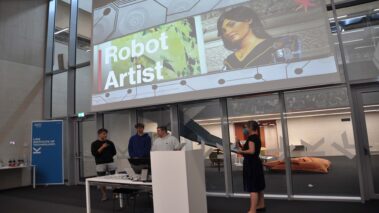 Präsentation Robotik-Projekte am LIT Robopsychology Lab | JKU