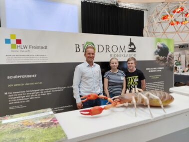 Bionik Messestand - Prof. Haubner und Schüler*innen