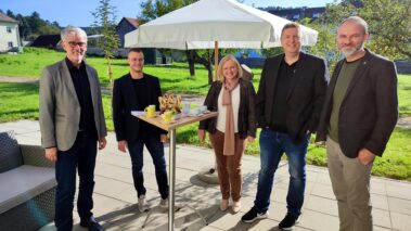 (v.l.n.r.) Direktor Prof. Mag. Jürgen Ehling, Jurymitglied Franz Honeder (Produktionsleitung und Marketing der Naturbackstube Honeder), Jurymitglied Sabine Schigritsch (Projektmanagement bei seam media group), Jurymitglied Christian Dlapka (Inhaber der Chili-Manufaktur Feuerzeug), Personalvertreter Prof. DI Hans-Jürgen Prall