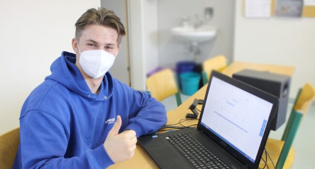 Noah Bauer – kämpft um einen Platz beim Börsenspiel Noah Bauer - kämpft um einen Platz beim Börsenspiel