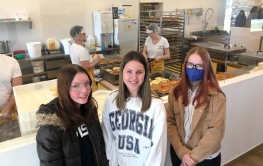 Exkursion - Krapfenschleiferei